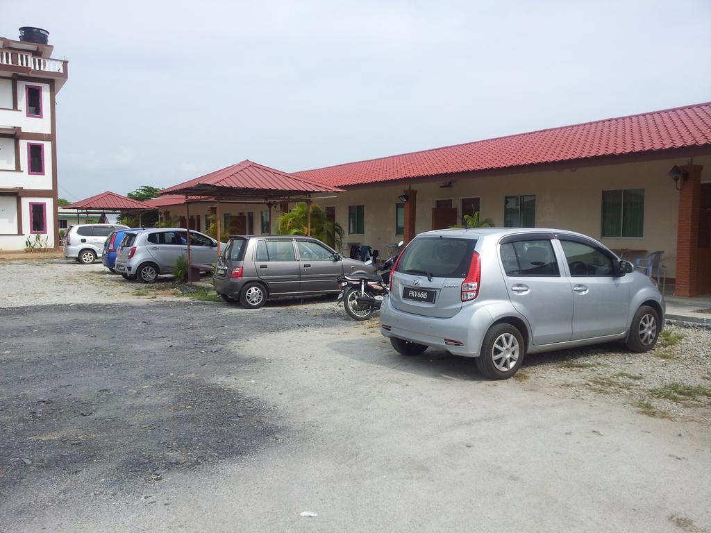 Huda Inn Pantai Cenang  Εξωτερικό φωτογραφία